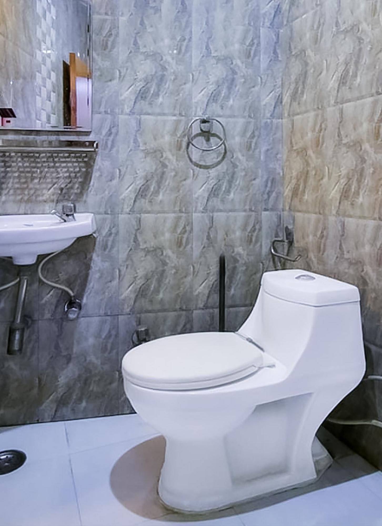 Mannat Stay Hotel - Laxmi Nagar 新德里 外观 照片